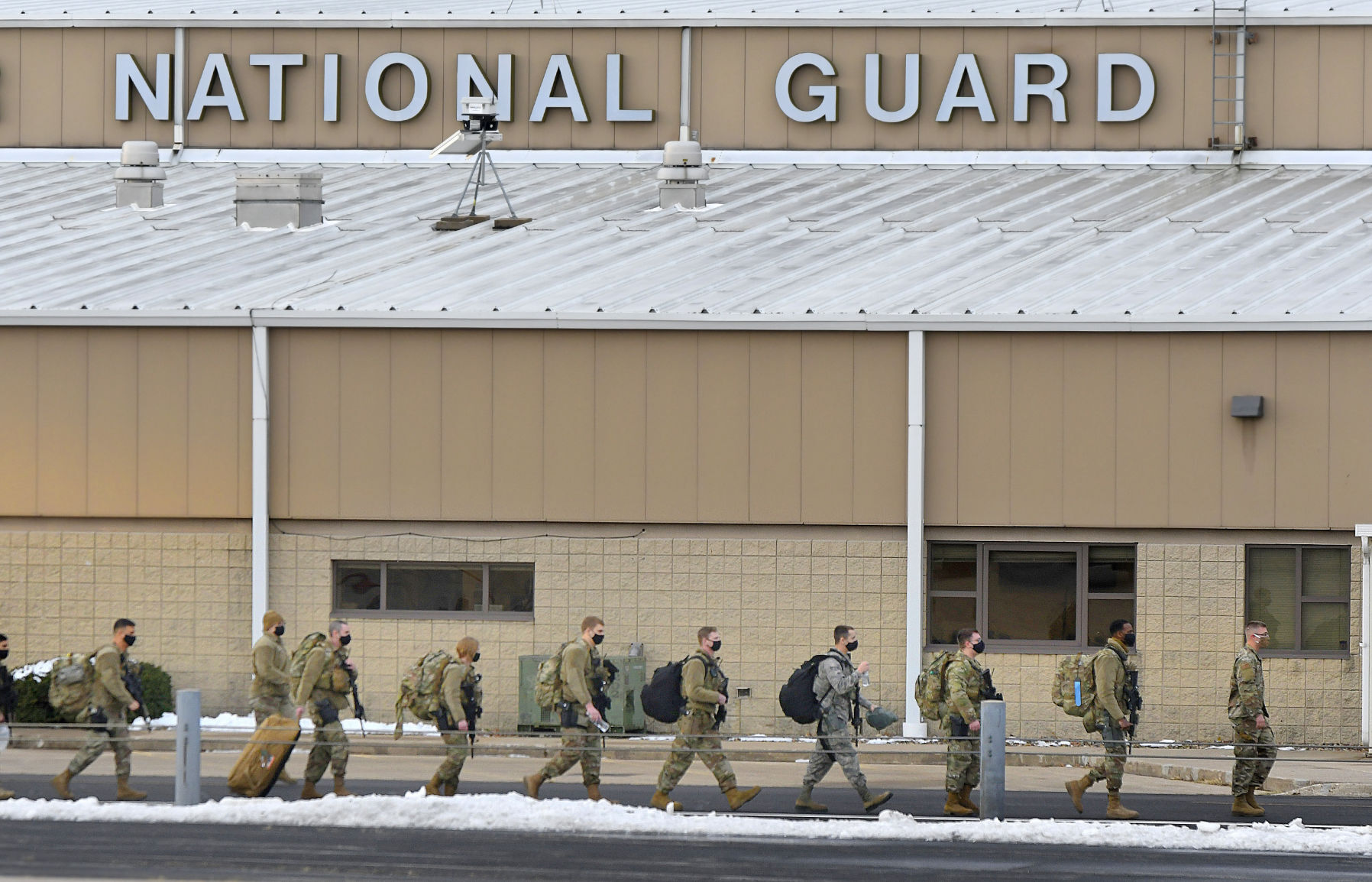 011521-blm-loc-10guard